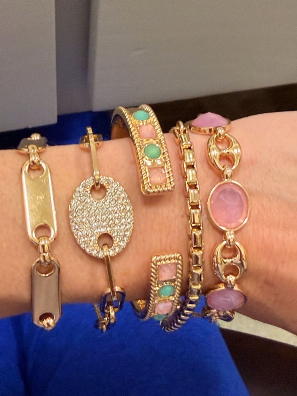 Bomb Party NWOT! Gold-Tone Women's Bracelet Stack with Pink and Turquoise - Picture 2 of 10